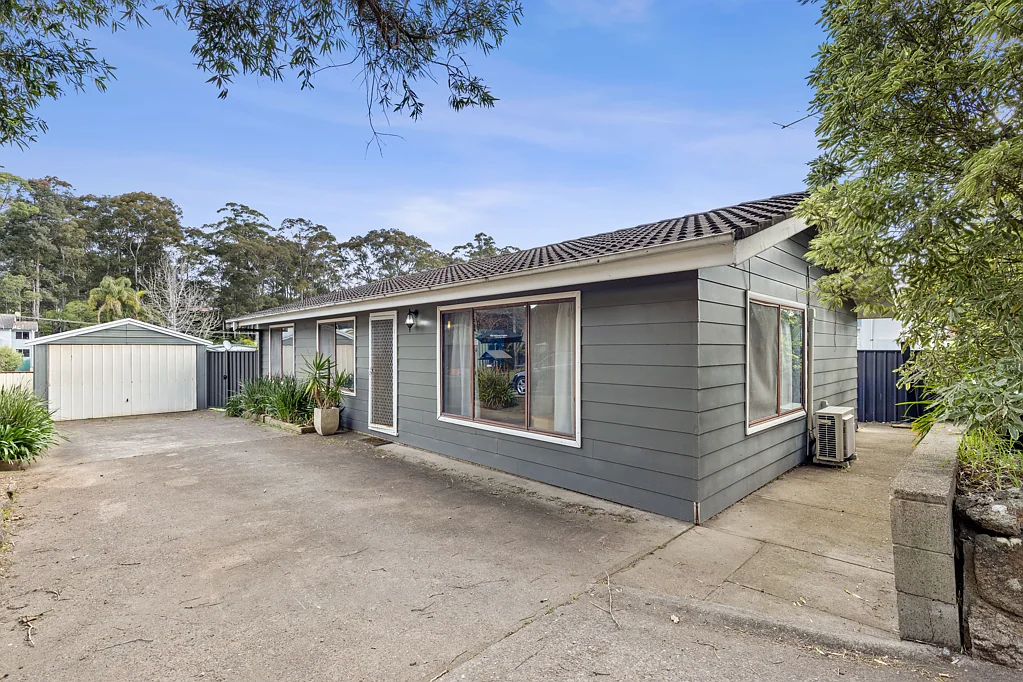 28 Clare Crescent, Batehaven, NSW 2536