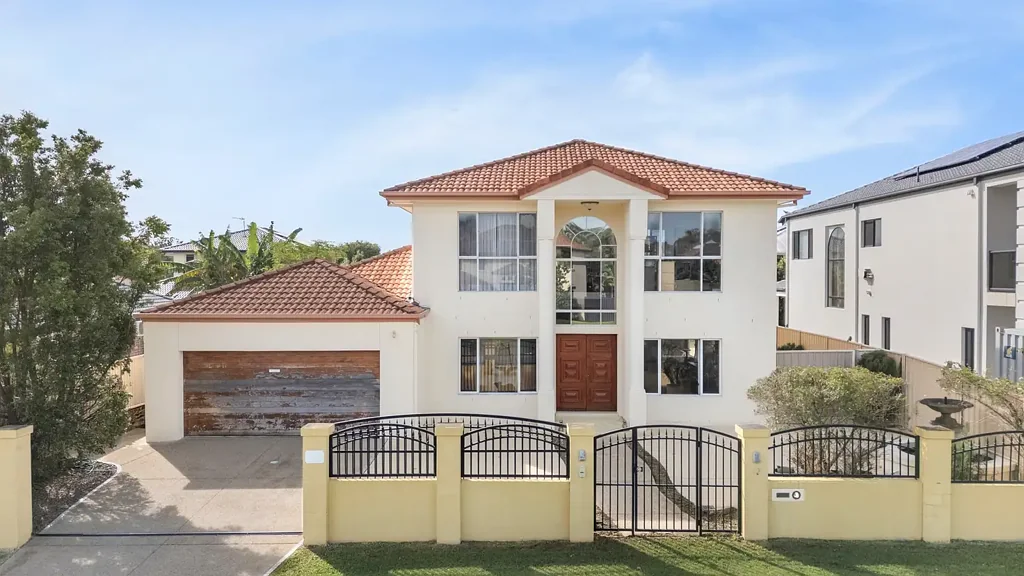 12 Redgum Place, Molendinar, QLD 4214