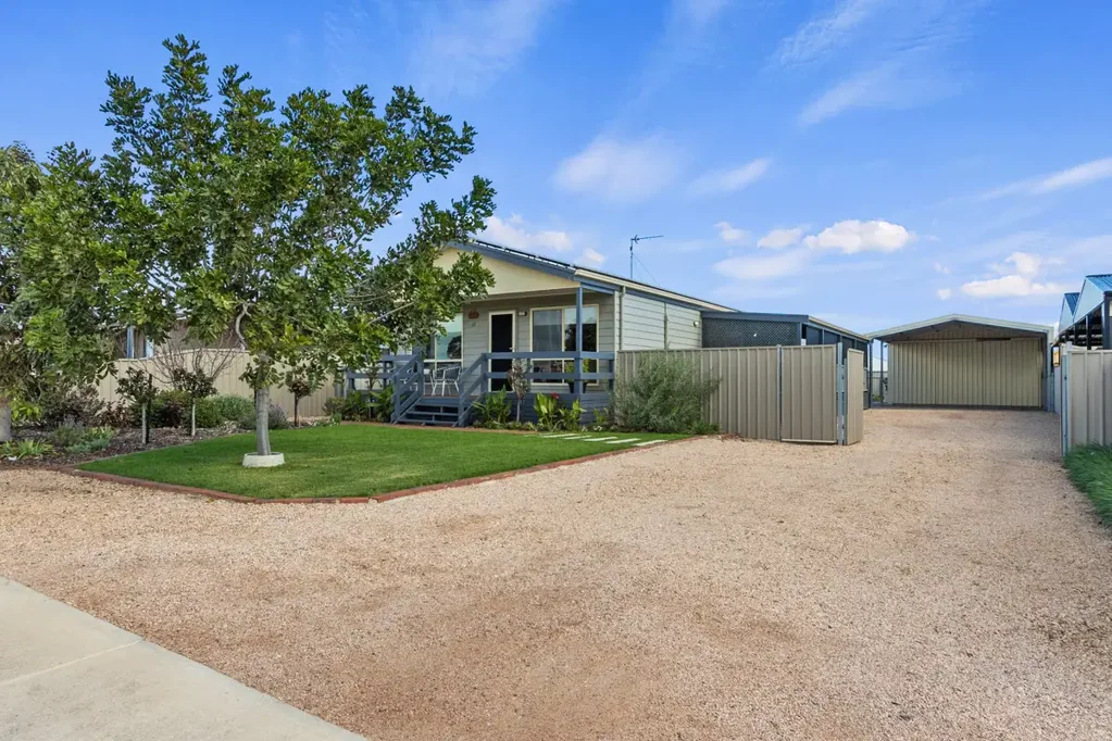 12 Reynolds Street, Moonta Bay, SA 5558