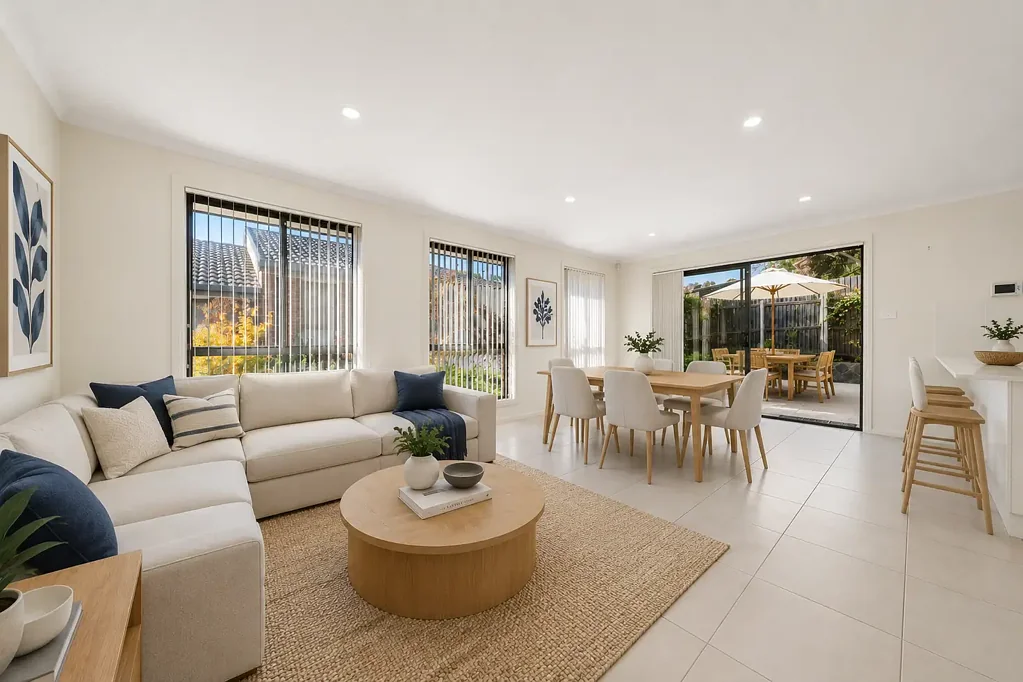 Stylish Townhouse Living in Quiet Boutique Complex
