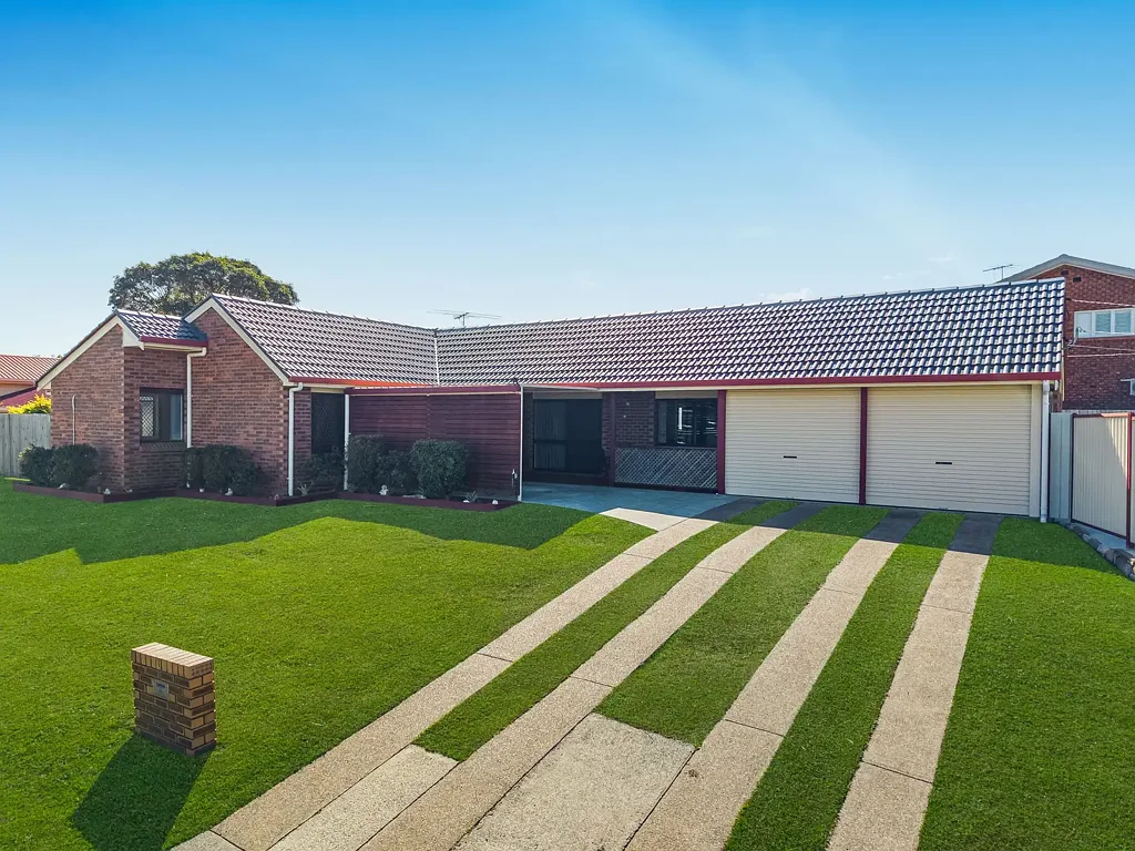 1 Jasmine Crescent, Shailer Park, QLD 4128