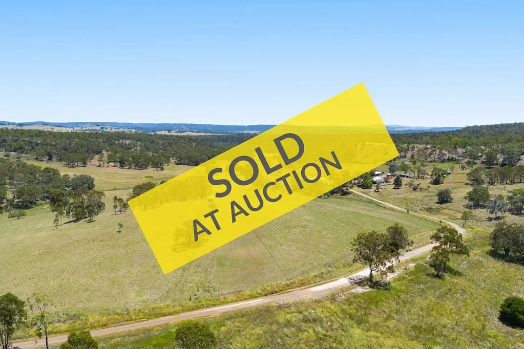 374 Voll Road, Crows Nest, QLD 4355