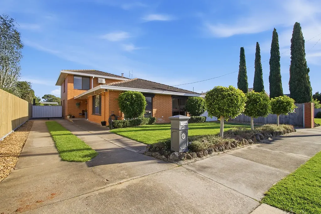 Traralgon 5房  ULTIMATE FAMILY ENTERTAINER