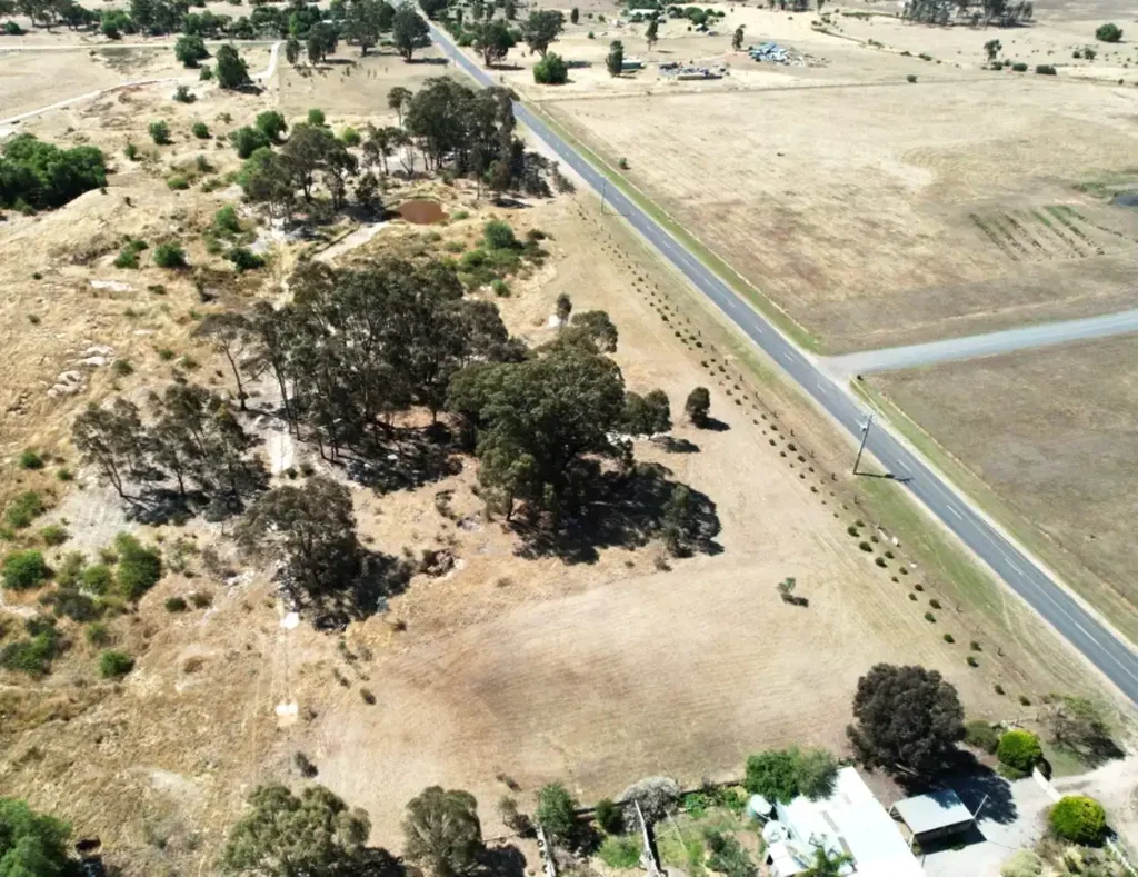 Bowenvale  Prime 7.6-Acre Lifestyle Opportunity