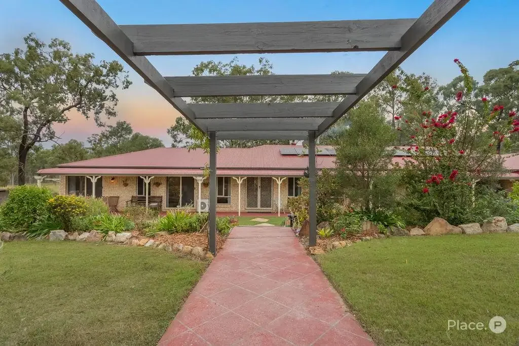 Gatton 6غرفة نوم Acreage Living with Endless Potential - The Ultimate Family & Hobby Farm Lifestyle on 5 Acres