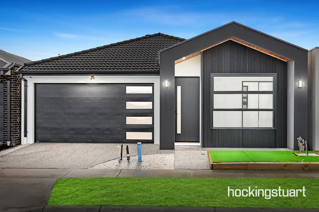 Mickleham 3Phòng ngủ Brand New! Near Aitken Blvd
