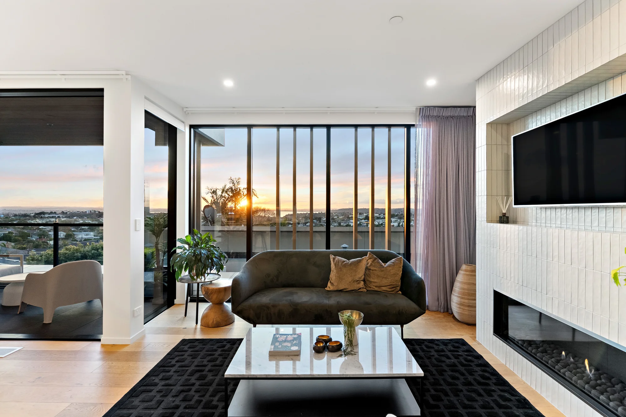 Grey Lynn 3Kwarto Luxury Without Compromise - $1,895,000