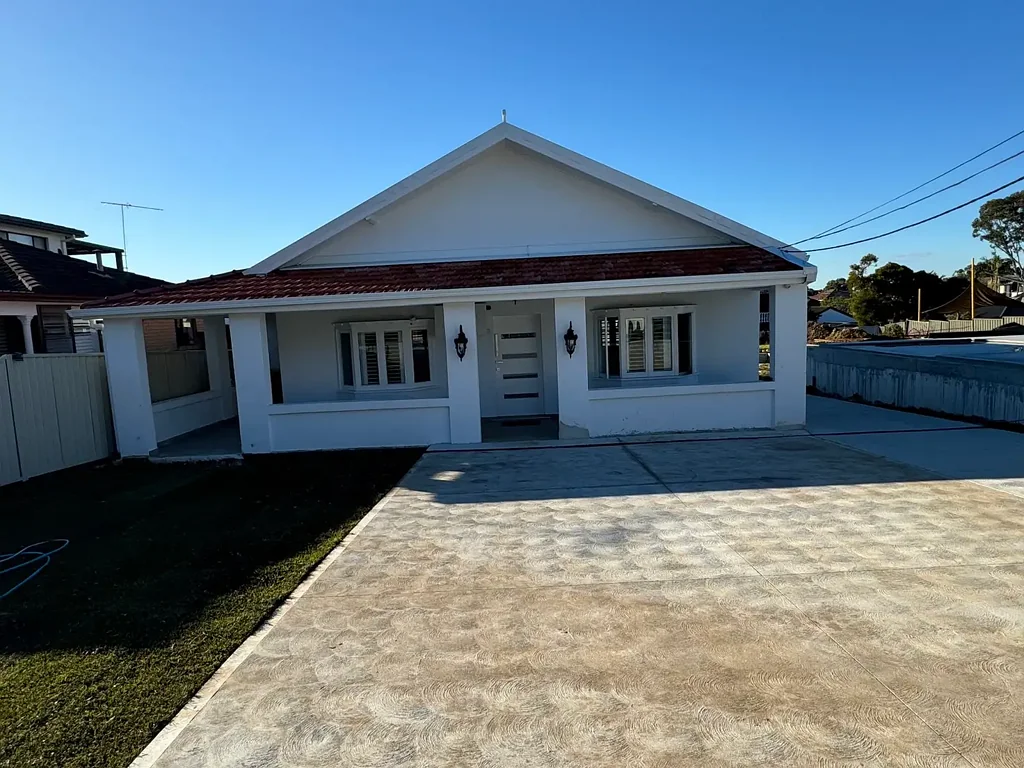 4 Bedroom Family Home