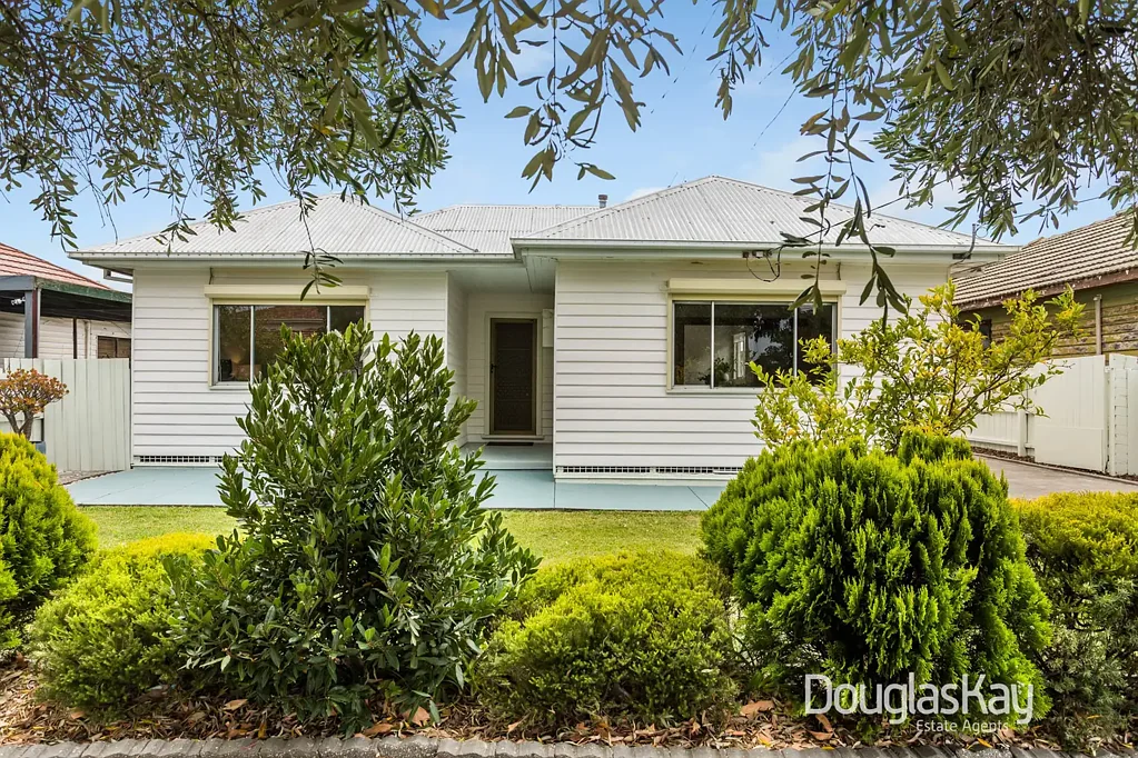 76 Dunkeld Avenue, Sunshine North, VIC 3020