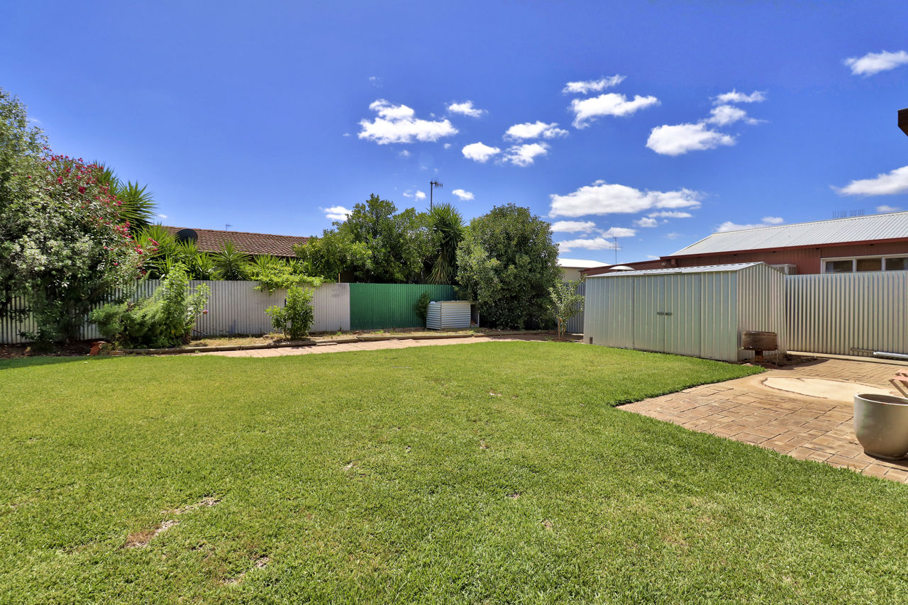 4 BLAKE CT, DENILIQUIN NSW 2710, 0 ਕਮਰੇ, 0 ਬਾਥਰੂਮ, House