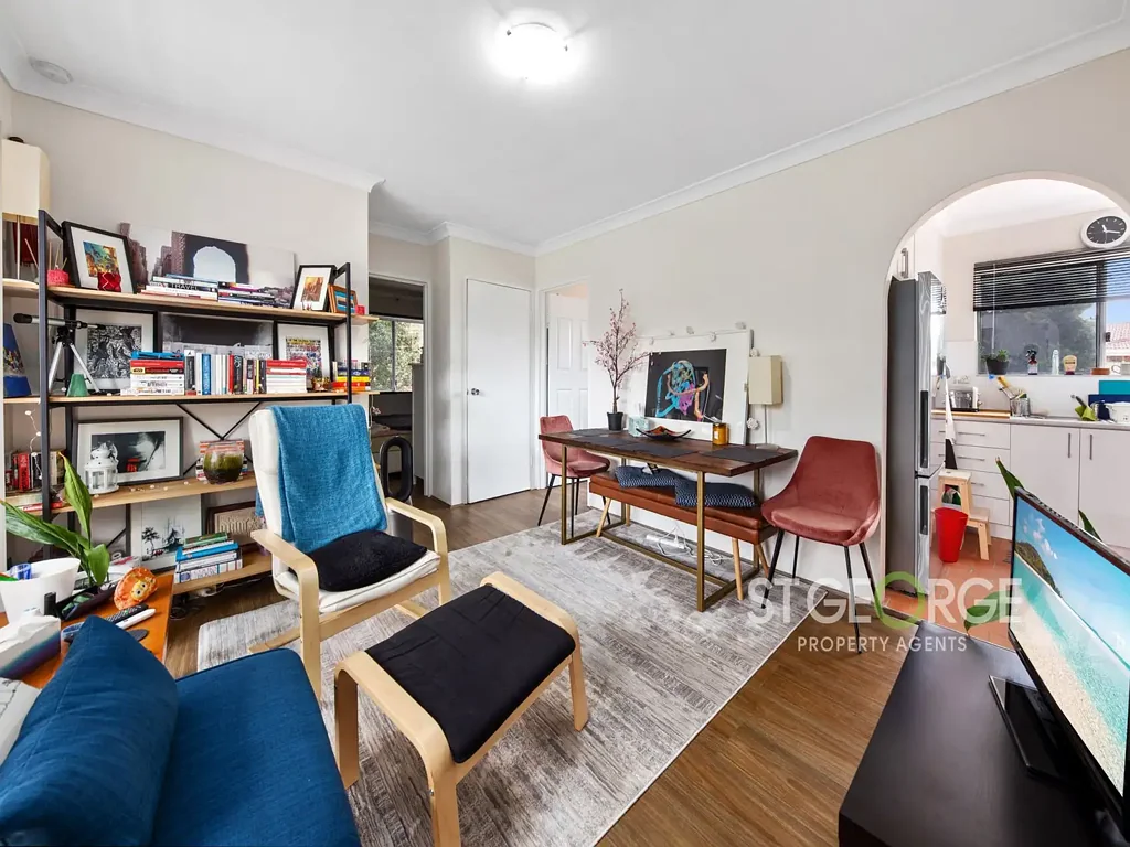 Convenient, Renovated Apartment