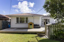 444 Don Buck Road, Massey