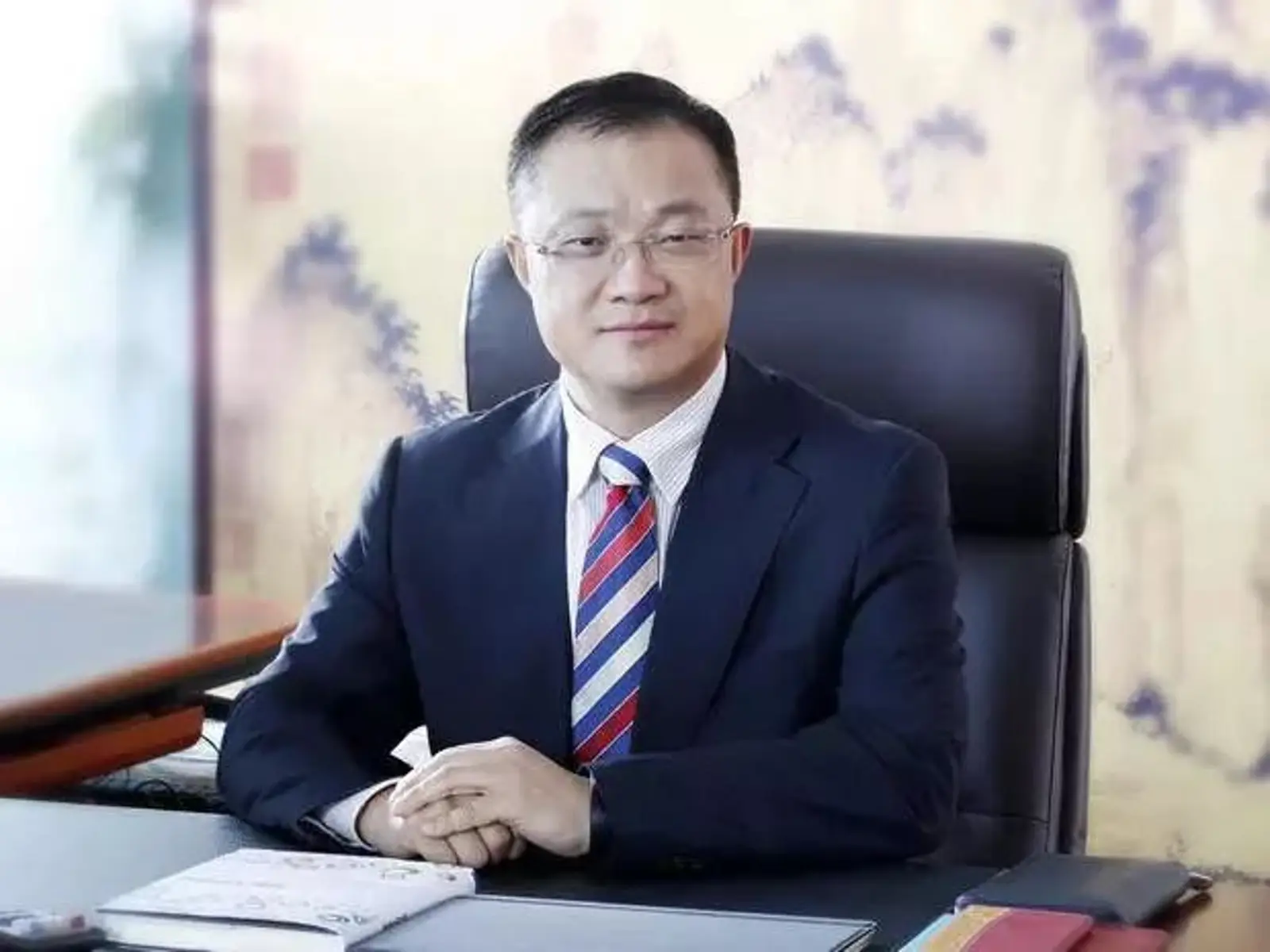 大连猥亵案嫌犯单位曝光，职业催债遍及全国，前身曾涉22亿诈骗案​