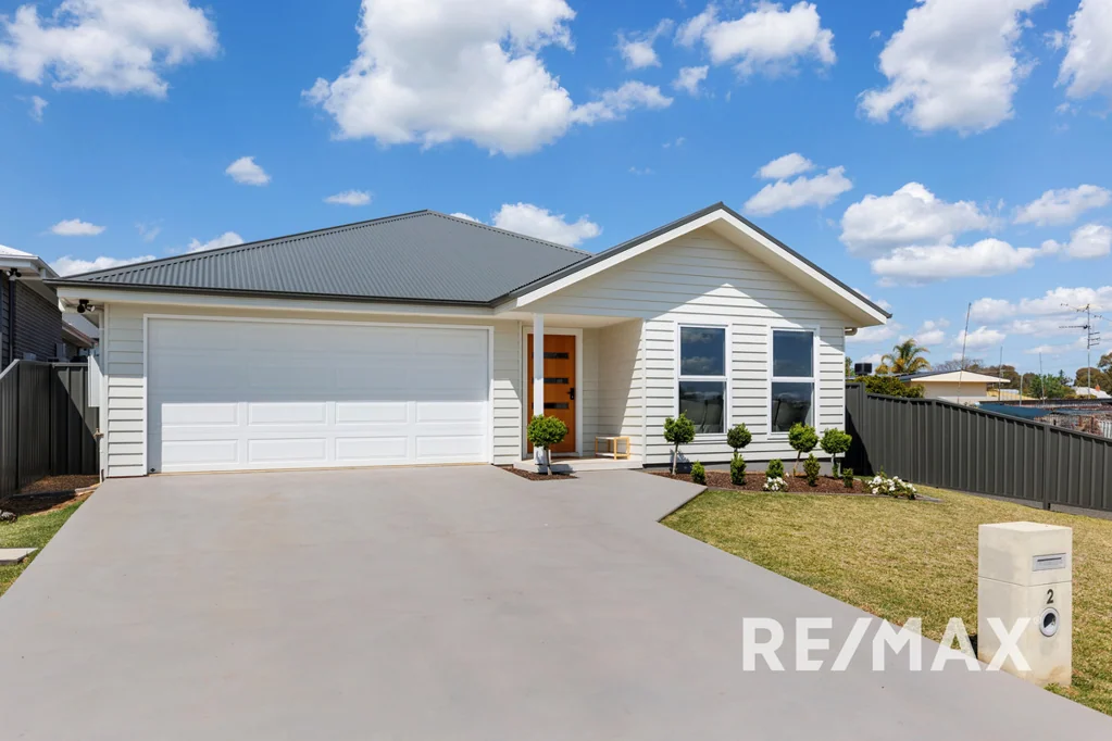 2 Waterworks Road, Junee, NSW 2663