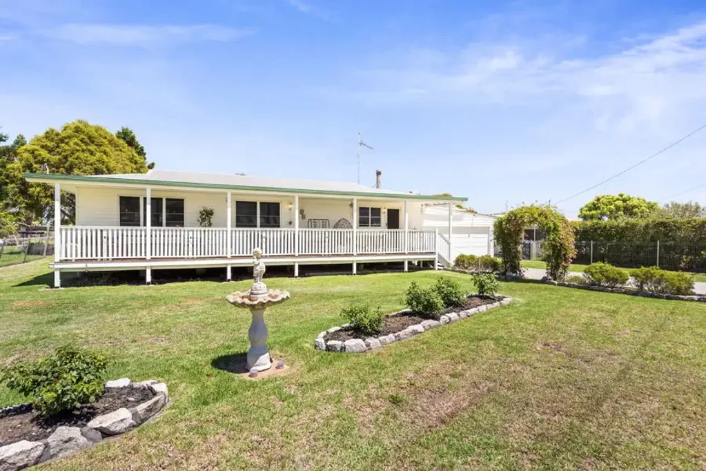 Wyreema 3Zimmer Unlock Potential in Wyreema - Perfect First Home or Investment Opportunity!