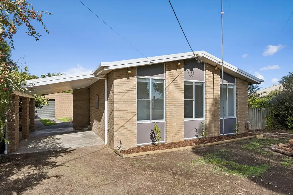 31 Mitchell Street, Cobden, VIC 3266