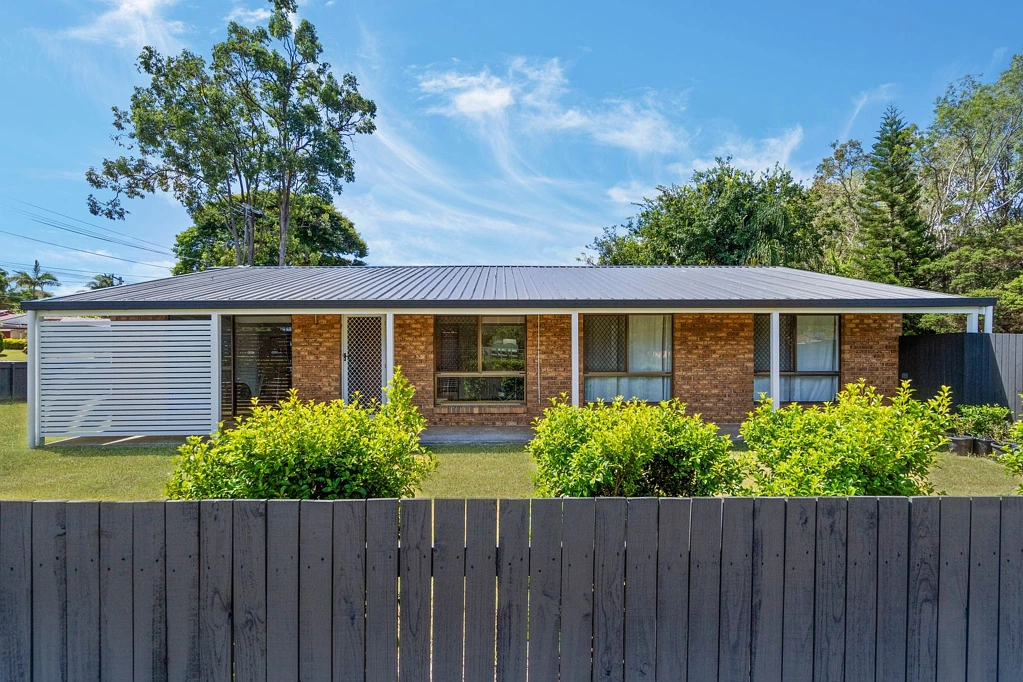Rochedale South 3Zimmer Charming Family Home in Prime Rochedale South Location