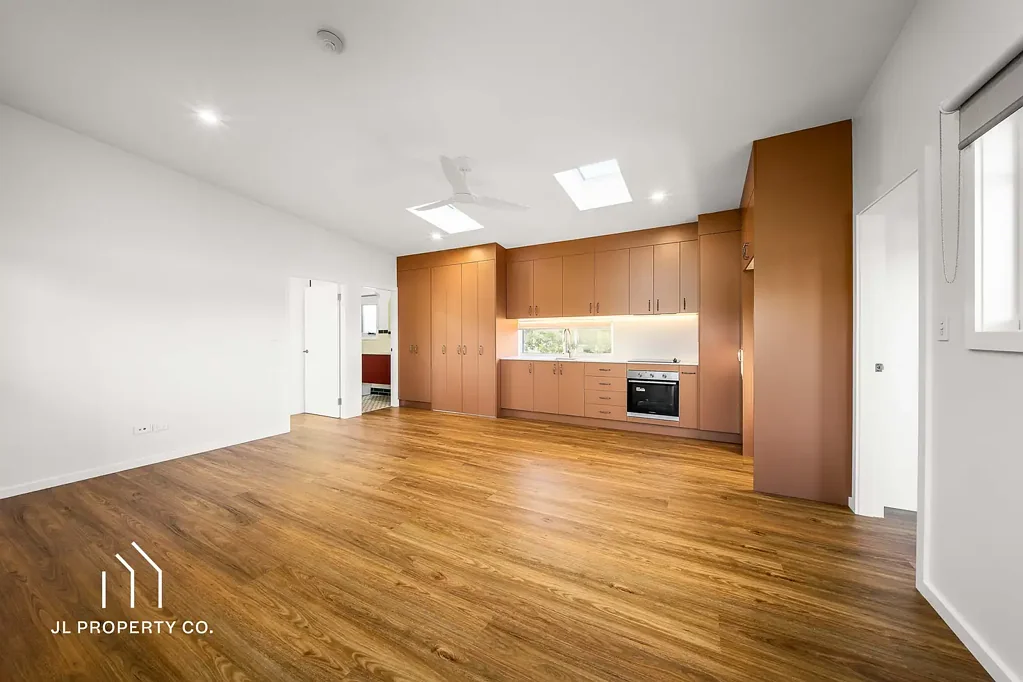 Brand New Contemporary Living