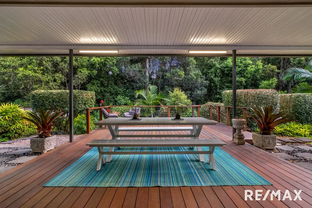 Nambour 4Zimmer Reserve-Backed Single-Level Living with Exceptional Outdoor Space