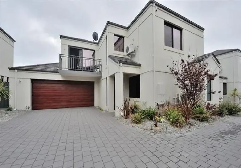 94C Parkin Street, Rockingham, WA 6168