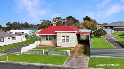 Casterton 4 Slaapkamer Affordable Four-Bedroom Opportunity in the Heart of Casterton