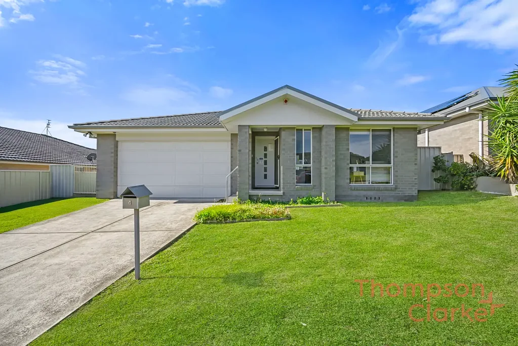 4 Carlow Way, East Maitland, NSW 2323