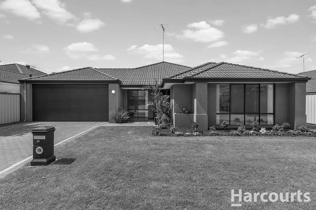 13 Caslano Road, Meadow Springs, WA 6210