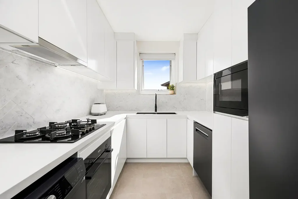 Maroubra 2Zimmer Immaculate Coastal Apartment in a Highly Sought-After Beachside Pocket