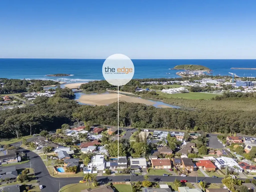 Coffs Harbour 4બેડરૂમ Renovated Coastal Home with Pool...