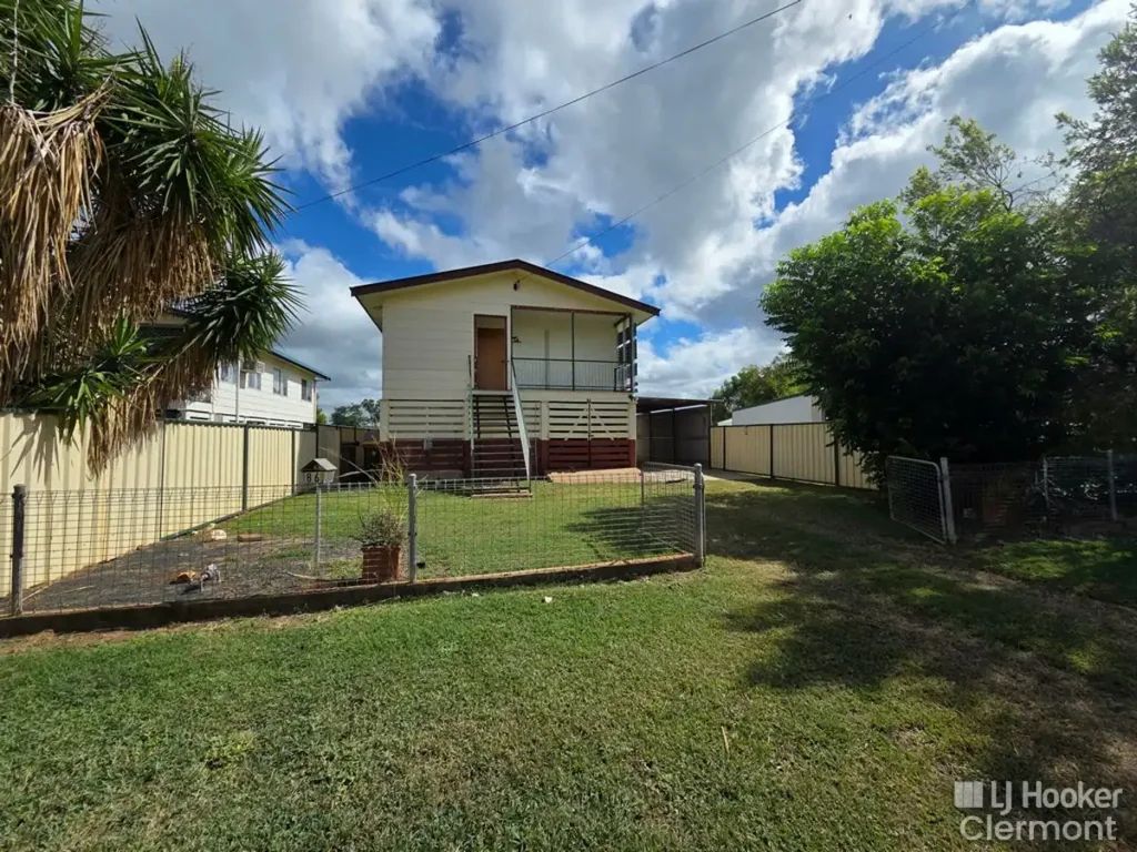 Charming 3-Bedroom Home in the Heart of Clermont!