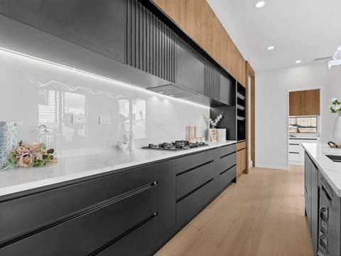 Flat Bush 7部屋 Grandly Designed, Luxury Living
