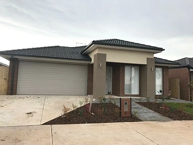 4 Mapleton Bvd, Melton South, VIC 3338, 4 Bedrooms, 2 Bathrooms, House