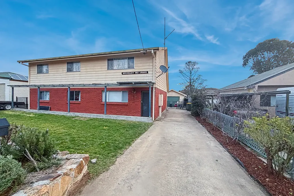 3 Bedroom Unit 12 Month lease
