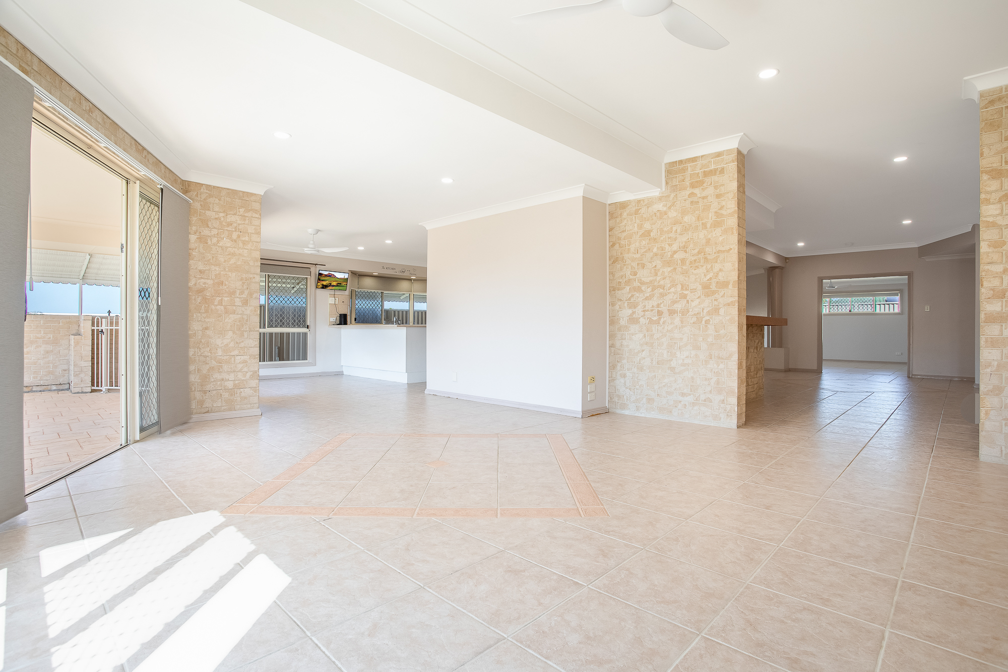 91 PHILLIP PDE, DECEPTION BAY QLD 4508, 0 Kuwarto, 0 Banyo, House