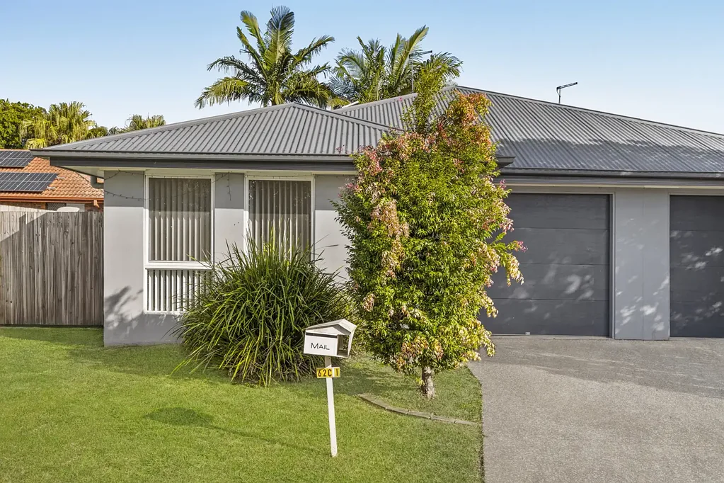 Modern Family Living with Space, Comfort & Convenience!