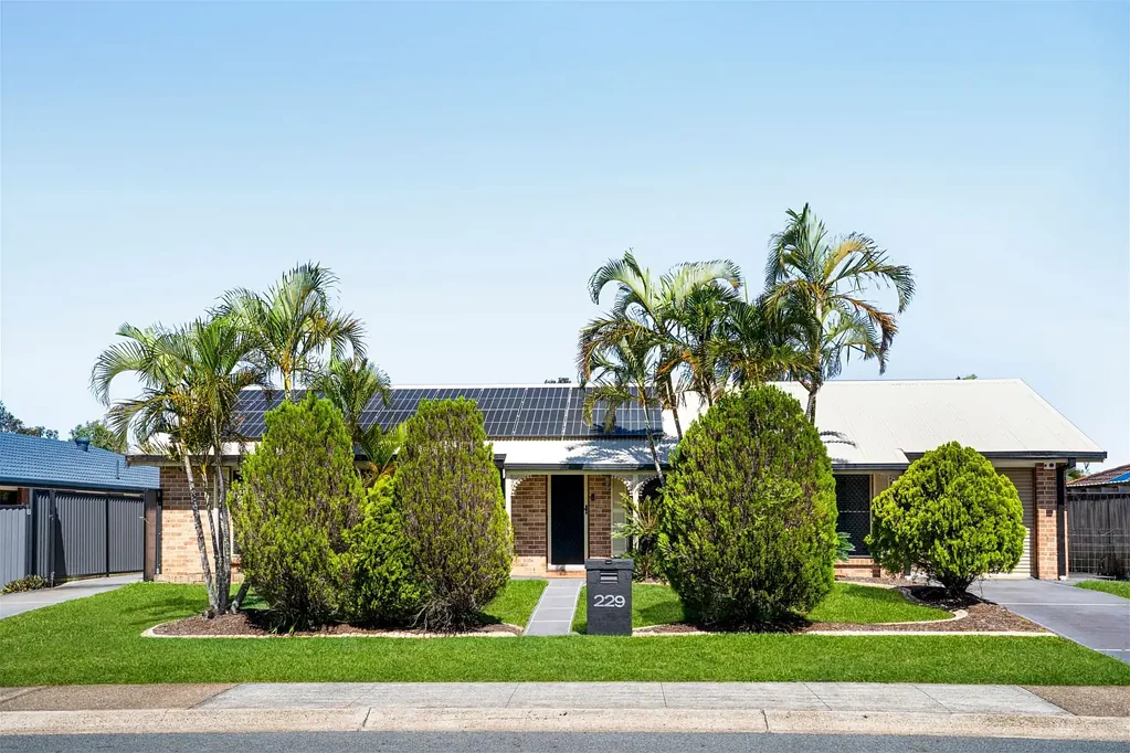229 Discovery Drive, Helensvale, QLD 4212