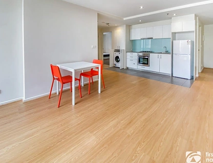 705/8 Exploration Lane, Melbourne, Melbourne CBD, 3 कमरे, 2 बाथरूम, Apartment