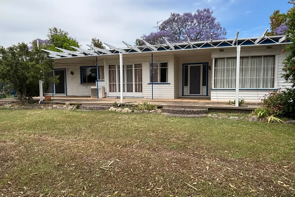 Spacious 4-bedroom family home on Generous Block