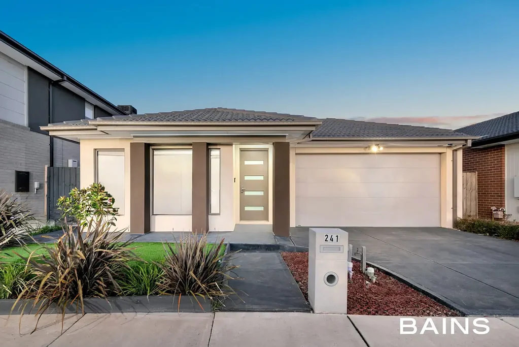 241 Toyon Road, Donnybrook, VIC 3064