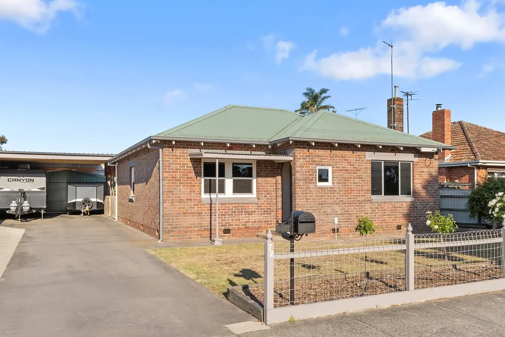 72 Sinclair Street, Colac, VIC 3250