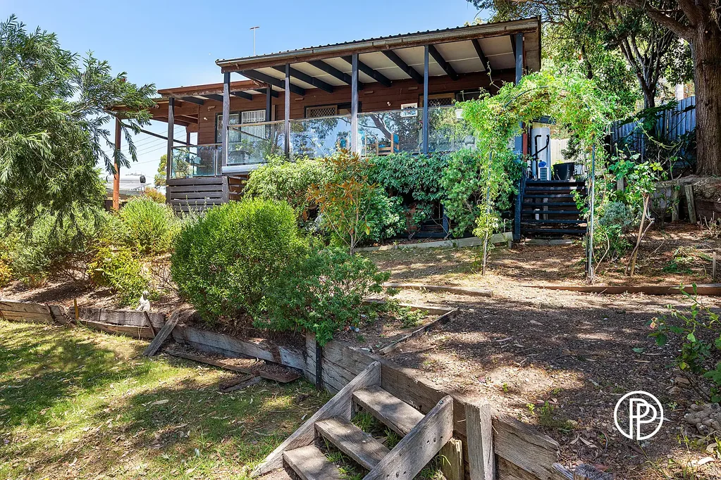 27 Michael Court, Woori Yallock, VIC 3139