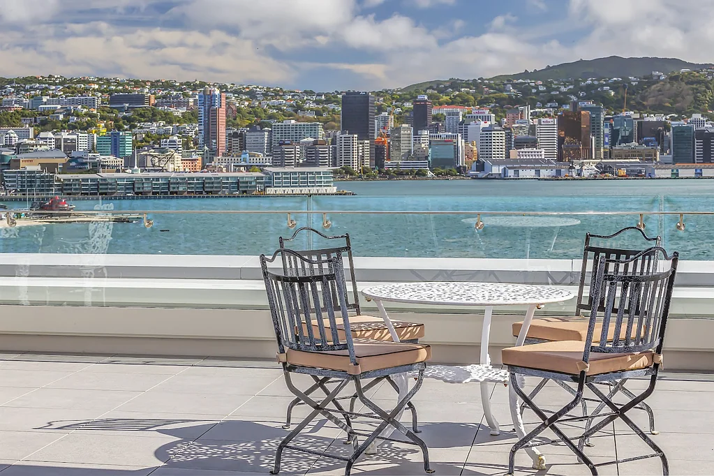 Oriental Bay 3房  Waterfront Opulence