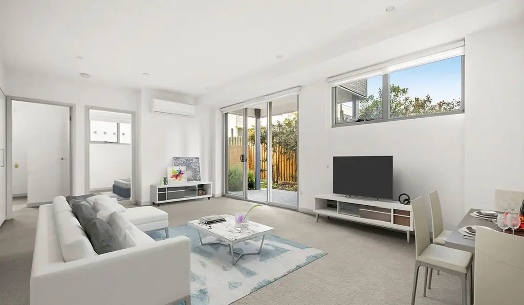 Contemporary Comfort with a Private Courtyard