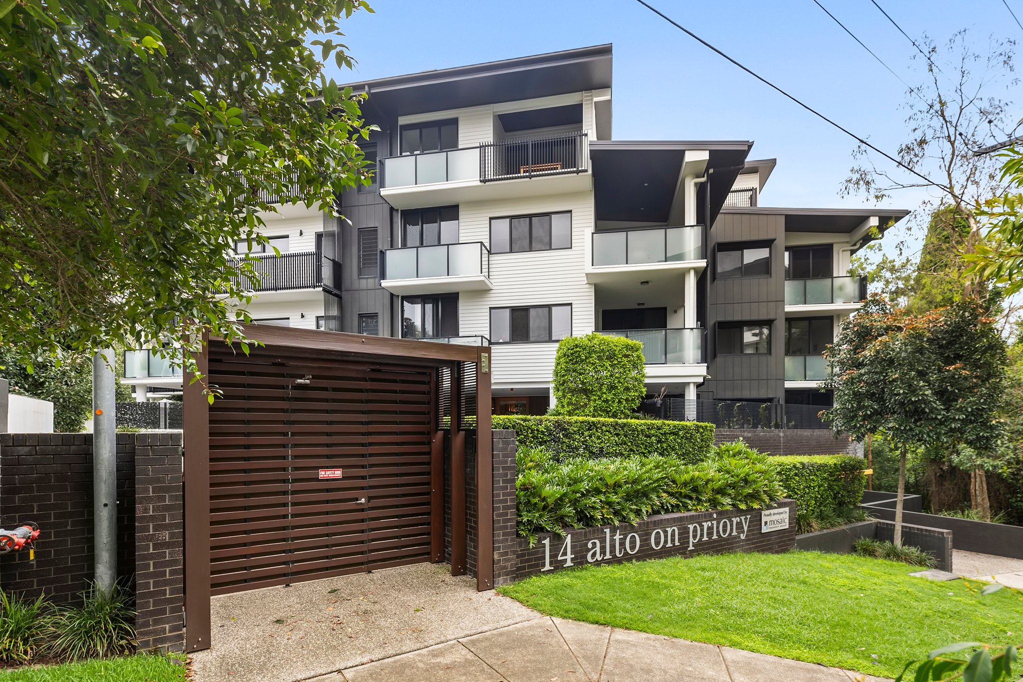 UNIT 404 14 PRIORY ST, INDOOROOPILLY QLD 4068, 0房, 0浴, Unit