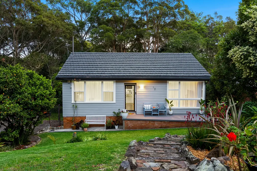 12 Garden Grove Parade, Adamstown Heights, NSW 2289