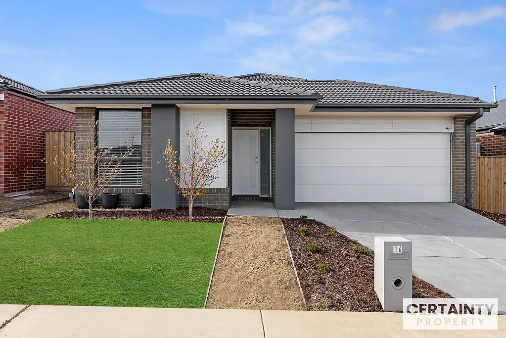 Winter Valley 4chambre Stylish Family Home or Set-and-Forget Investment in Winter Valley