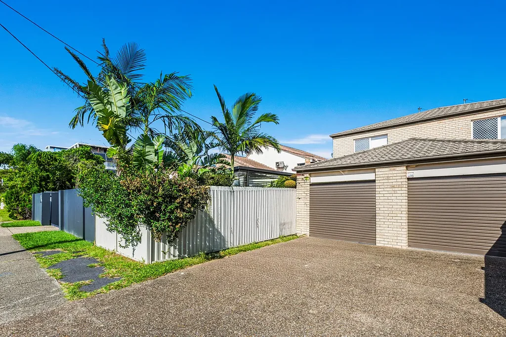 1/2296 Gold Coast Highway, Mermaid Beach, QLD 4218