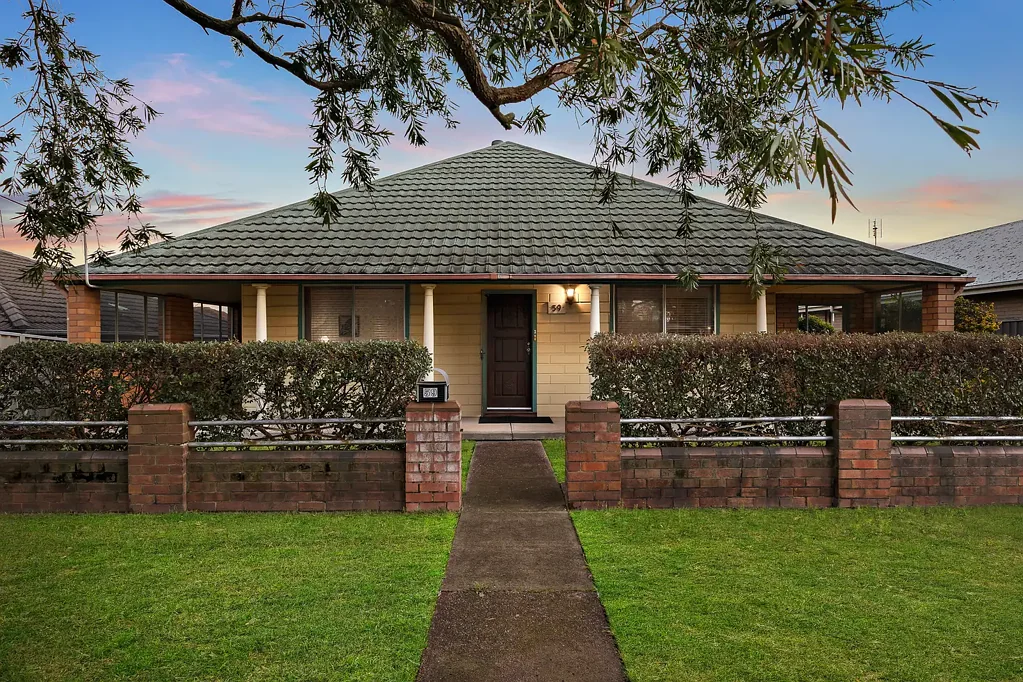 59 Robert Street, Tenambit, NSW 2323