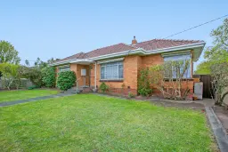 12 McColl Street, Reservoir