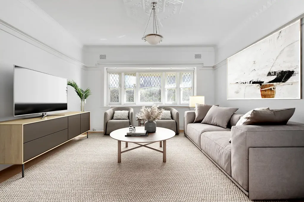Charming Art Deco Residence: Perfect for Your Lifestyle